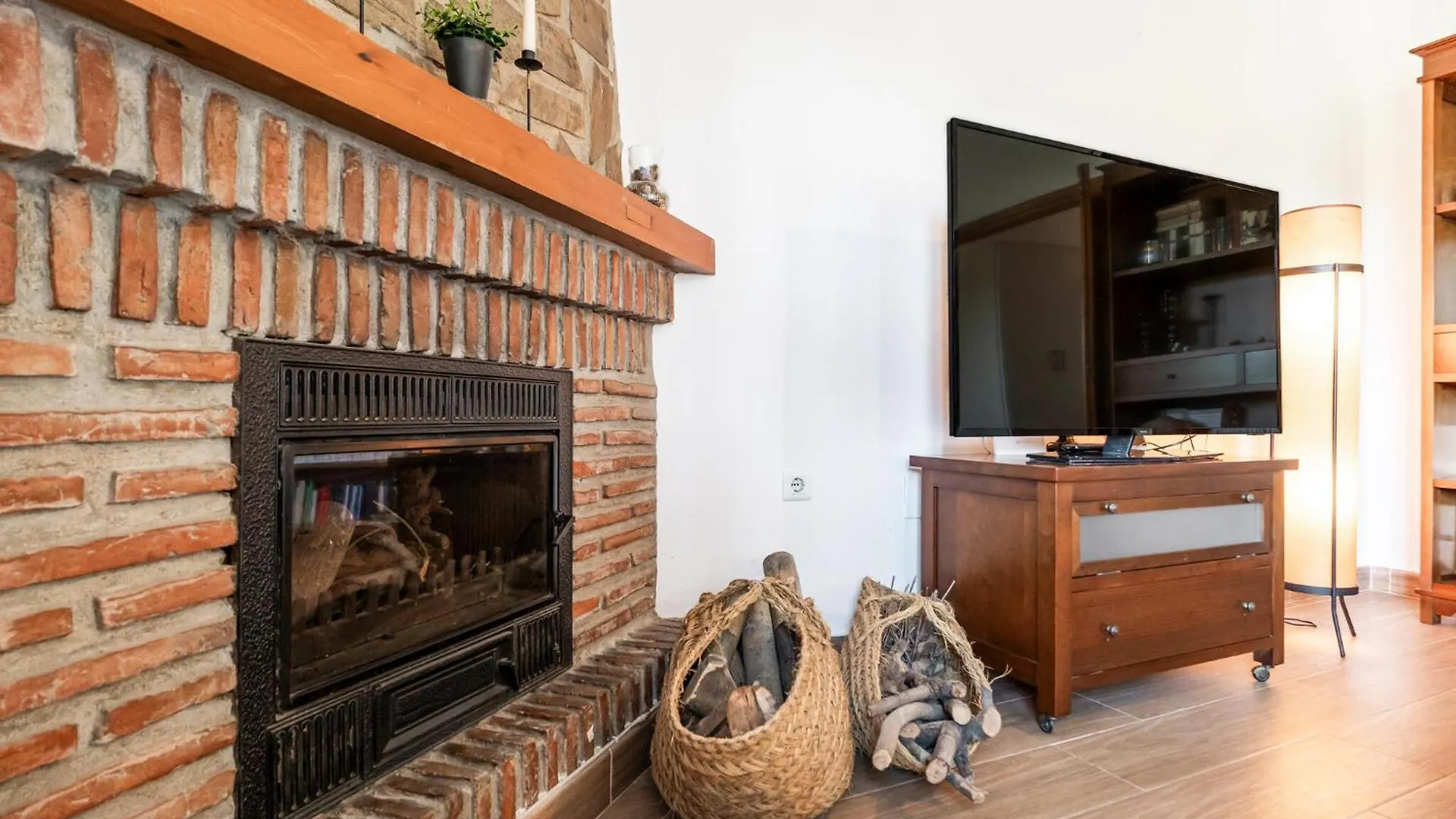 Gorgeous Home In Trapiche With Swimming Pool Holiday home Trapiche (Malaga)